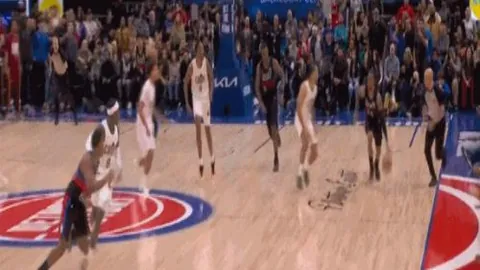 “蓝军连败三场，加纳乔头槌击中门框，伯恩茅斯逼平切尔西，暂无连胜记录！”